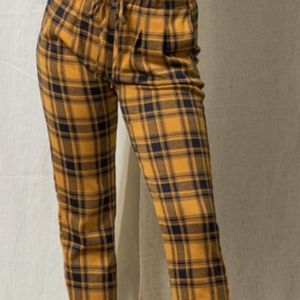 Mustard plaid strechy paper waist pants